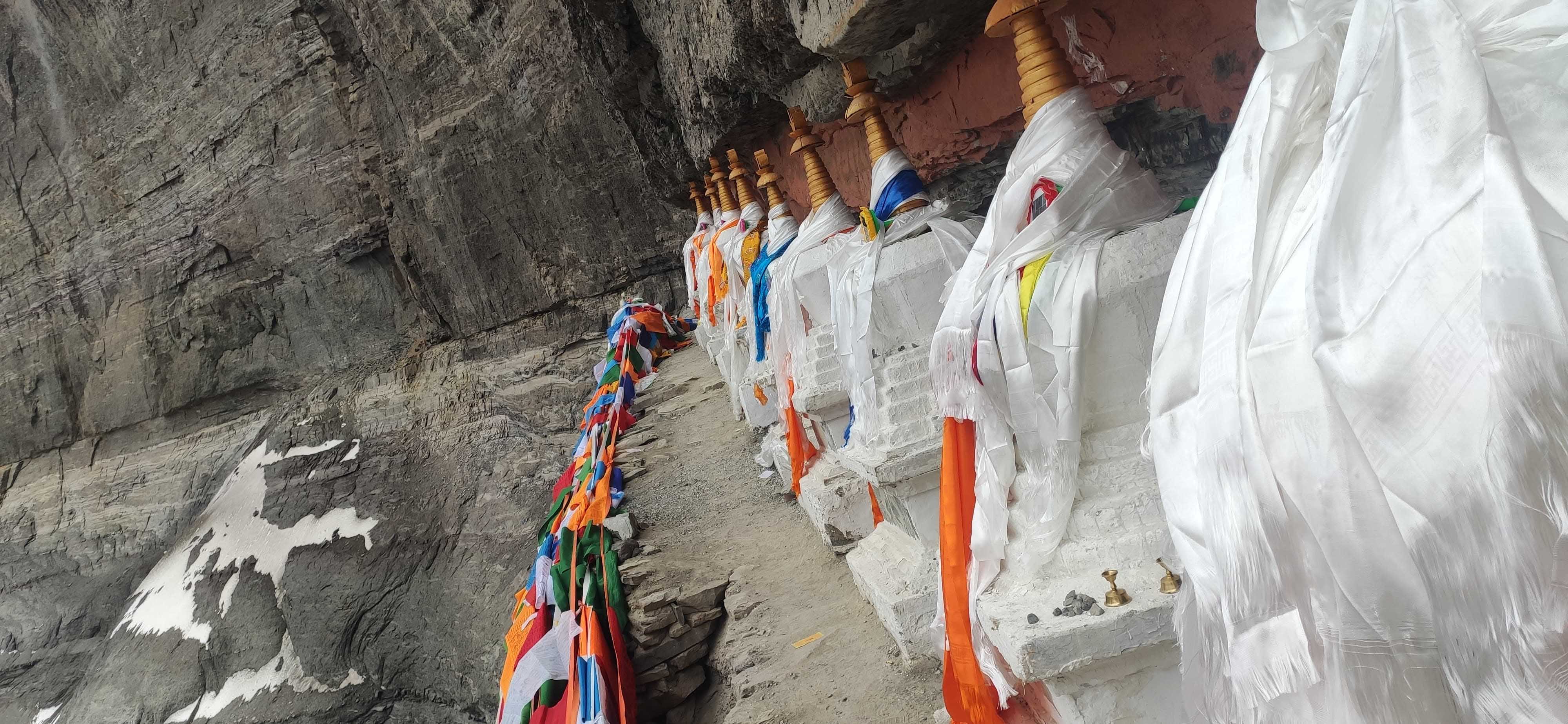 Sapta Rishi Cave